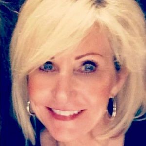 Meet your Posher, Lori